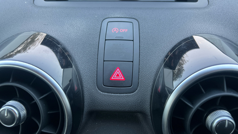 Audi A1 1.4 TFSI Sport Nav 5dr S Tronic Petrol Hatchback